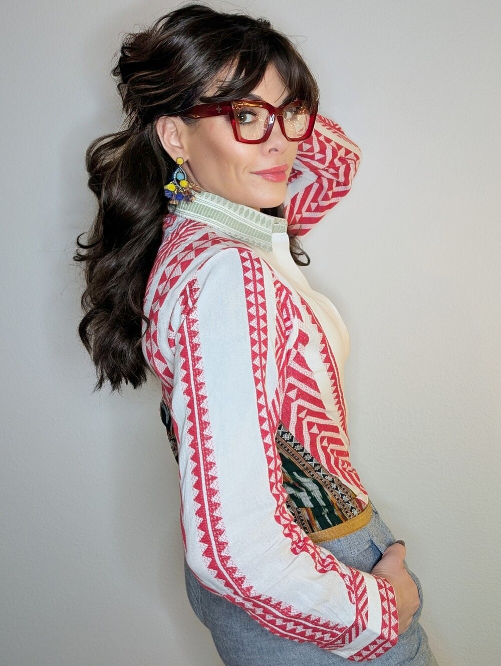Organic Cotton Tribal Patterned Button-Down Shirt with Contrast Collar Sz L